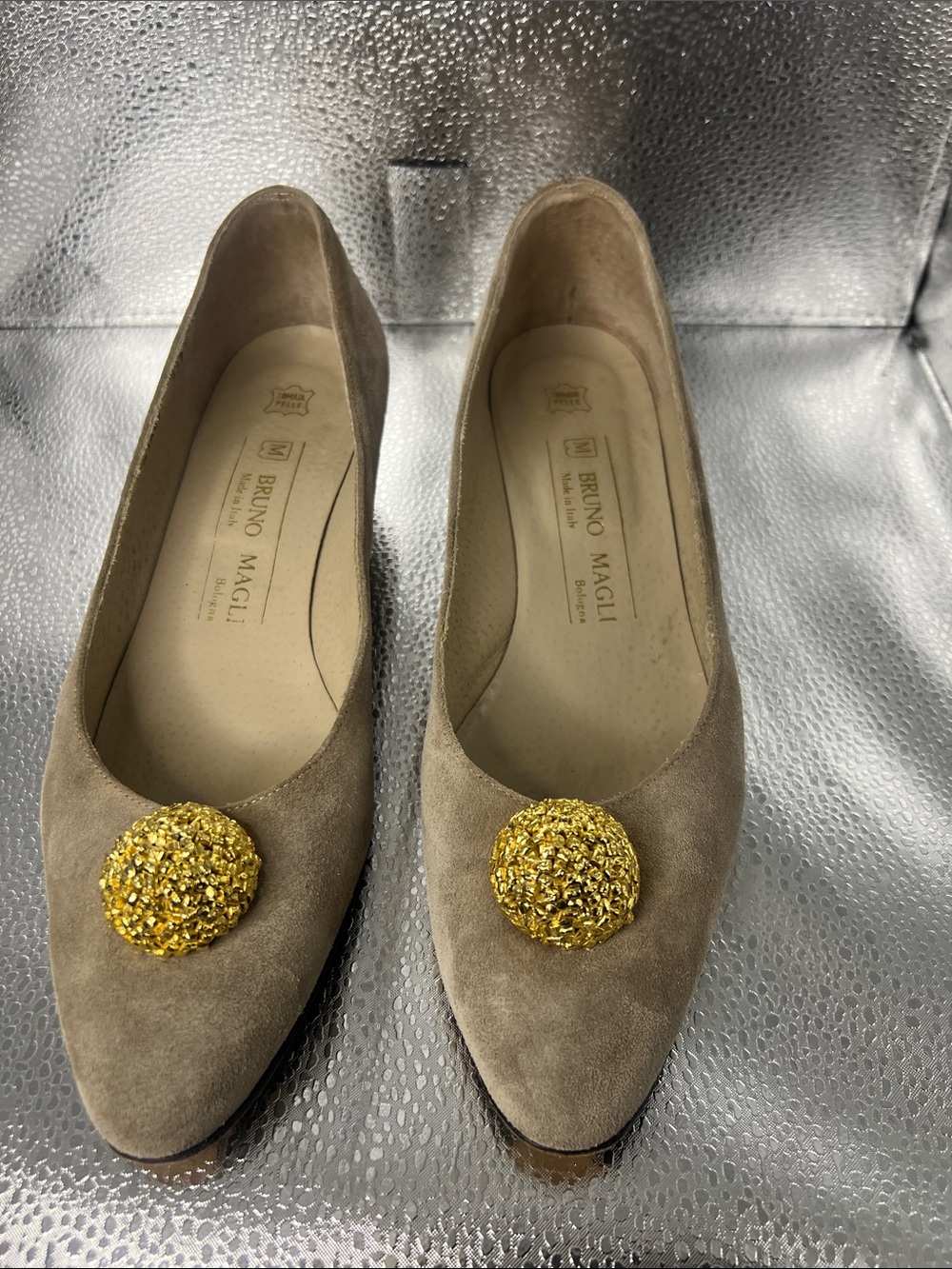 Bruno Magli Taupe Suede Pointed Flats with Gold Medallion Accent Size 9 AAAA